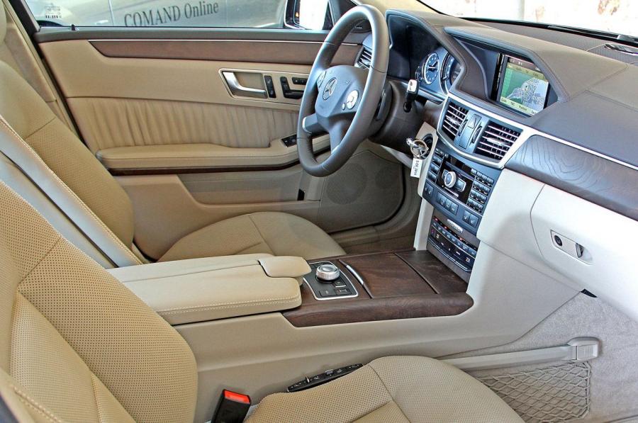  Mercedes-Benz E350 2012 года  (фото 27 из 37)
